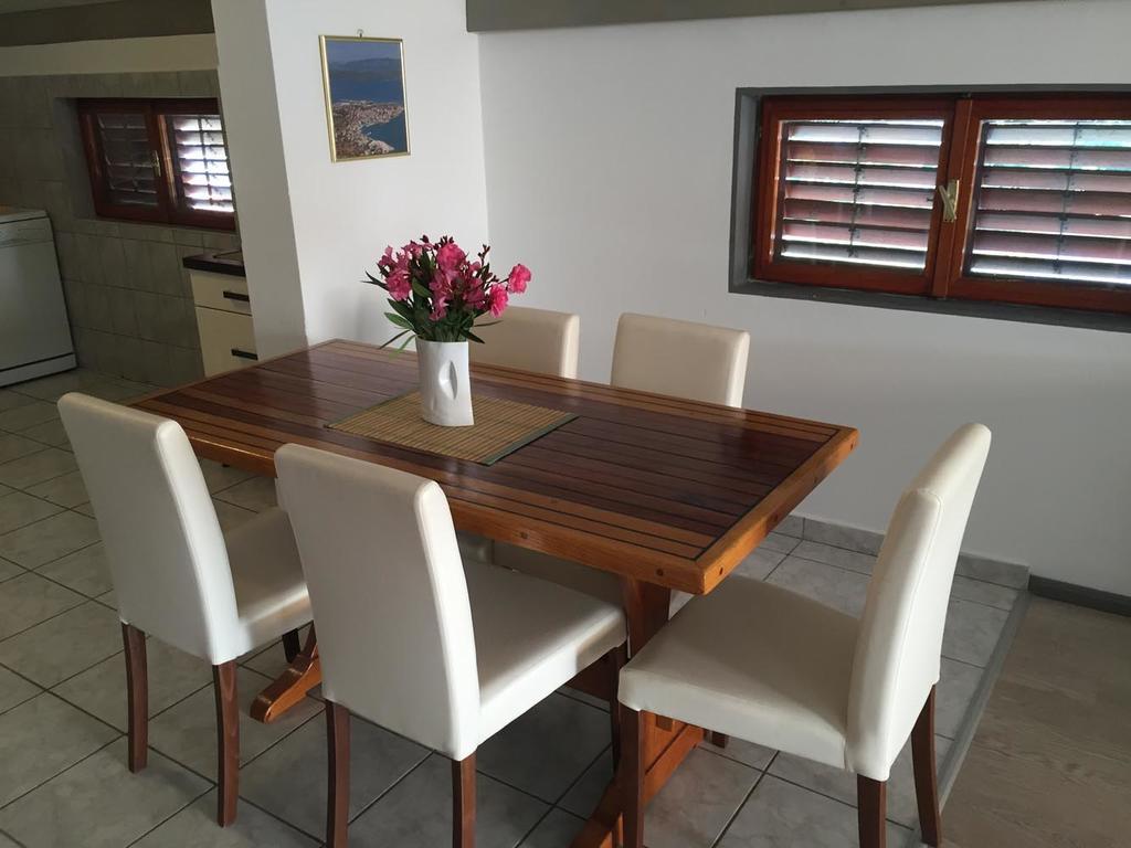 Apartment Pavic *